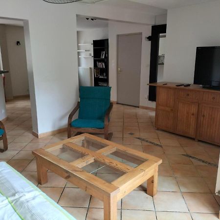 Appartement Au Centre Ville Avec Un Beau Jardin Prive Lannion Eksteriør bilde