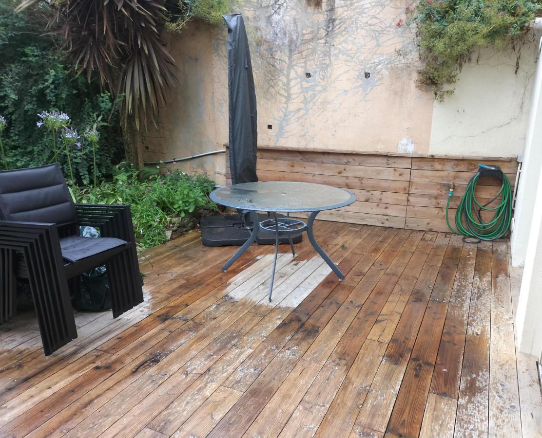 Appartement Au Centre Ville Avec Un Beau Jardin Prive Lannion Eksteriør bilde